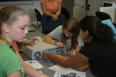 Photo gallery from 8/2/2005 Rochester Scholars Jr.