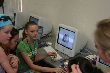 Photo gallery from 8/2/2005 Rochester Scholars Jr.